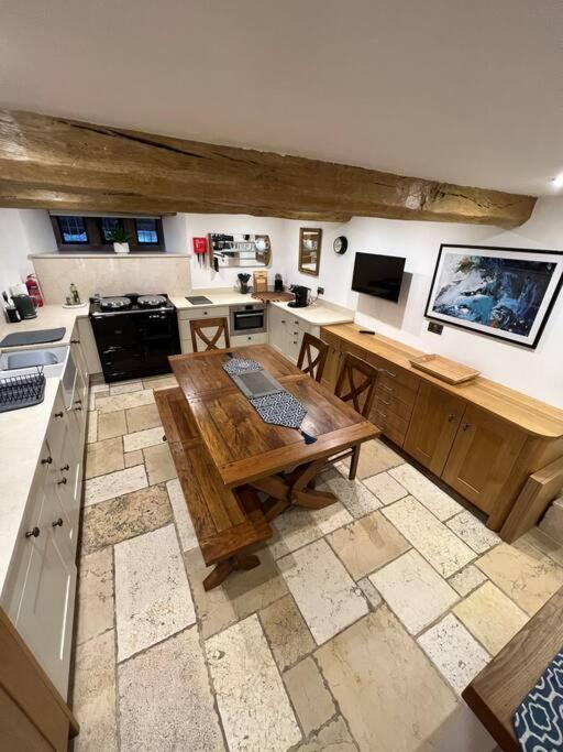 The Horners - Log Burner, Cheshire Village, Parking, Walks, Aga, Dogs Prestbury  Buitenkant foto